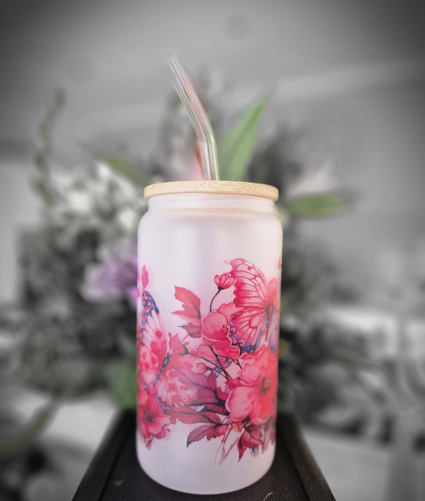 Schmetterling rosa mint